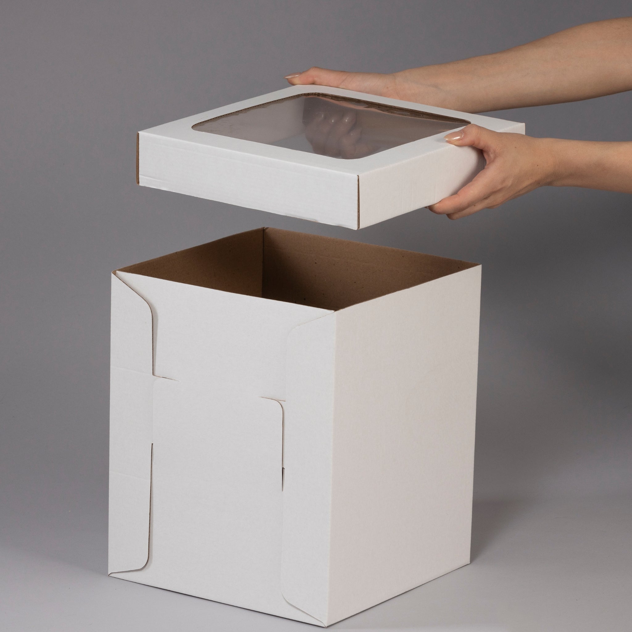 Caja torta alta