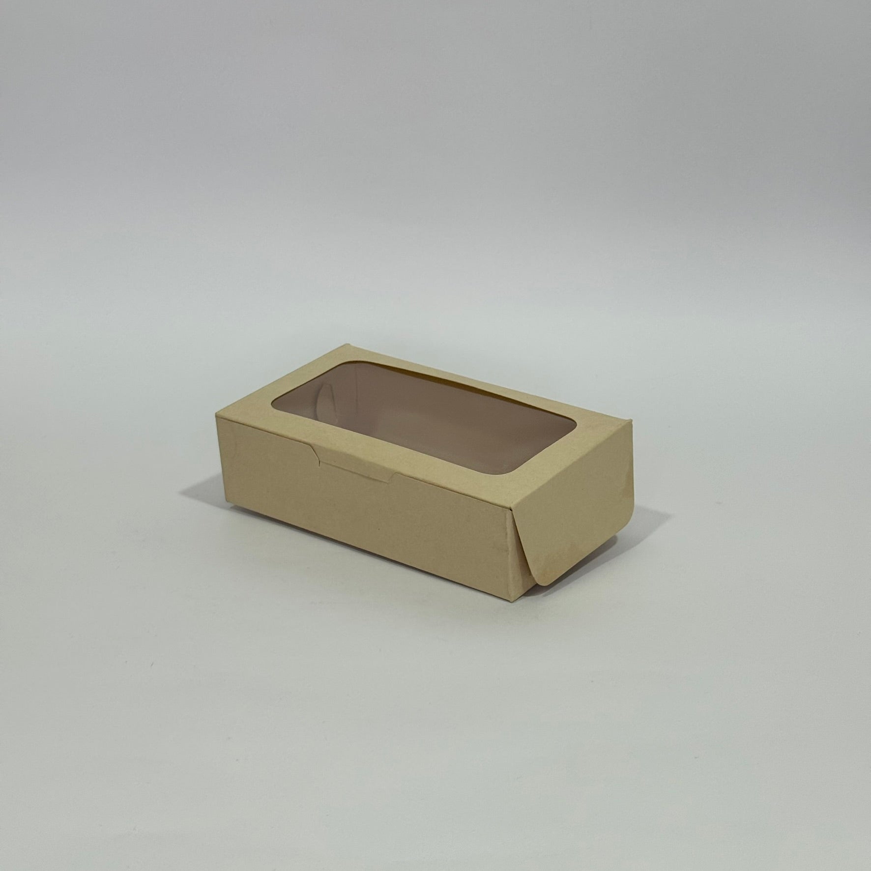 Caja macarrón